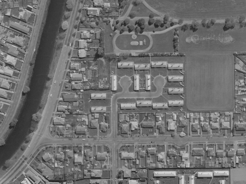 15-17 Mabel Howard Place from the air, 1970-1974