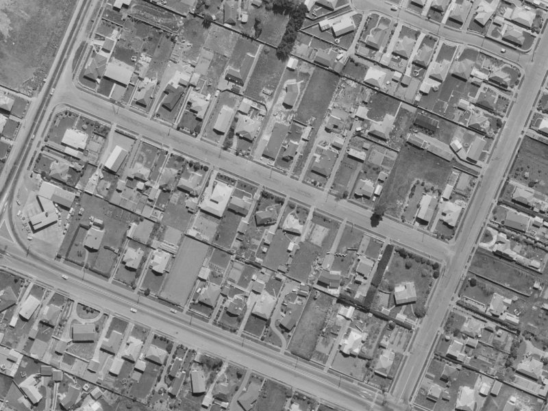 20 Dinton Street from the air, 1970-1974