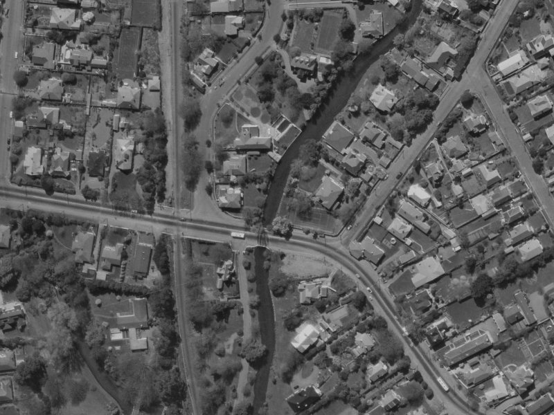 Fendalton Road from the air, 1970-1974