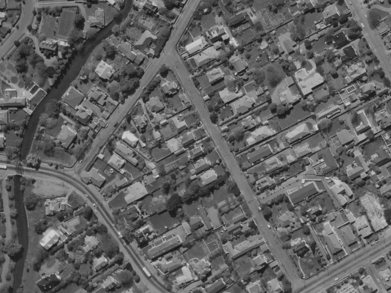 25 Queens Avenue from the air, 1970-1974