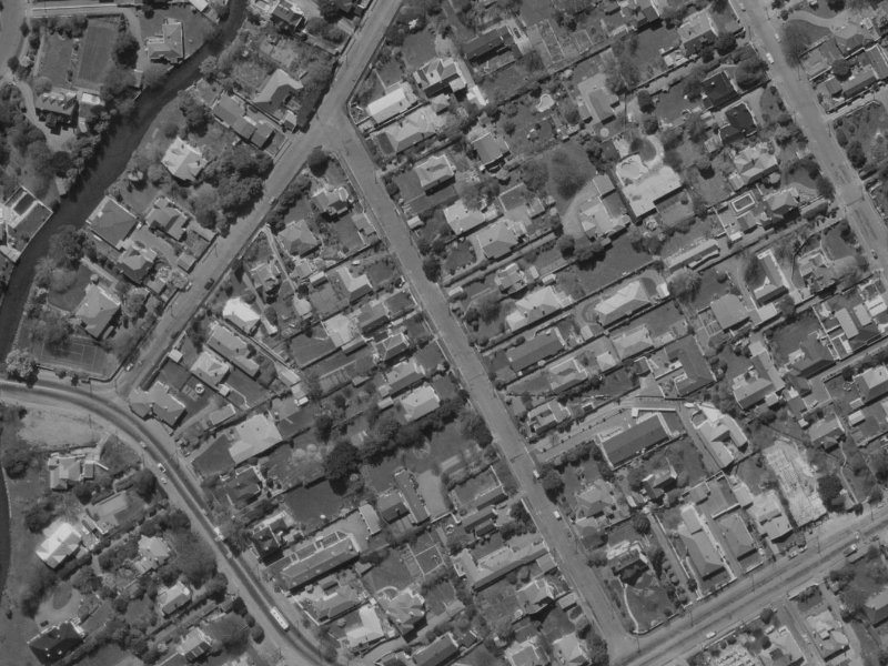 23 Queens Avenue from the air, 1970-1974