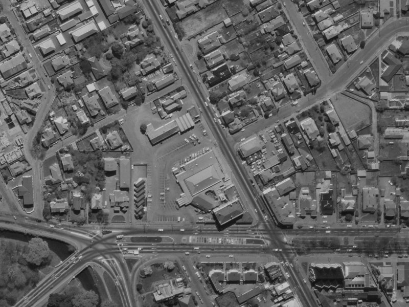 7 Papanui Road from the air, 1970-1974
