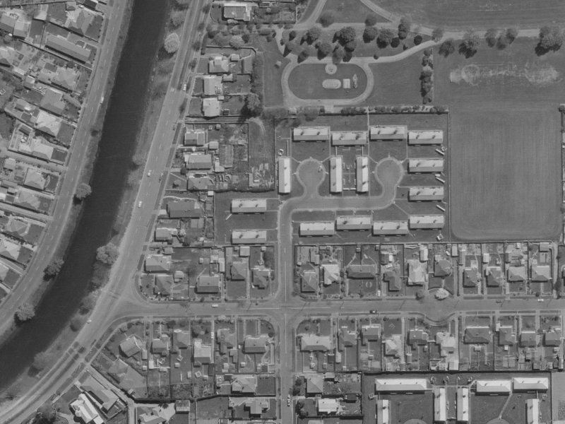 1-33 Mabel Howard Place from the air, 1970-1974
