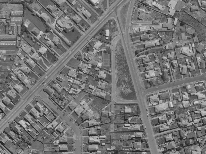 30 Cuffs Road from the air, 1970-1974