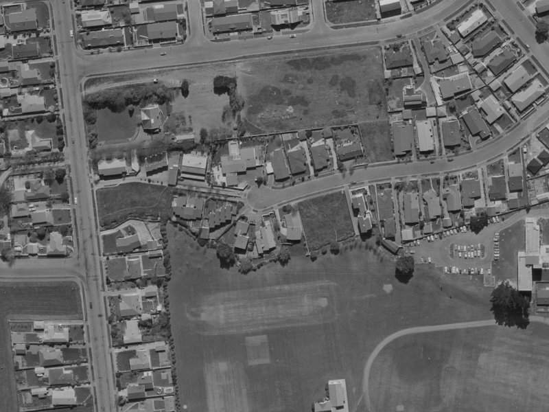 27-29 Newbridge Place from the air, 1970-1974
