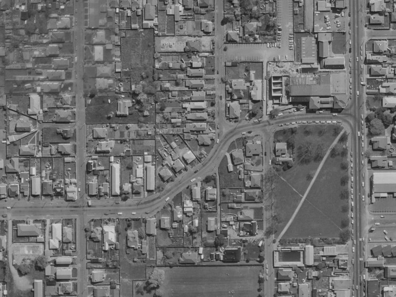 63 London Street from the air, 1970-1974