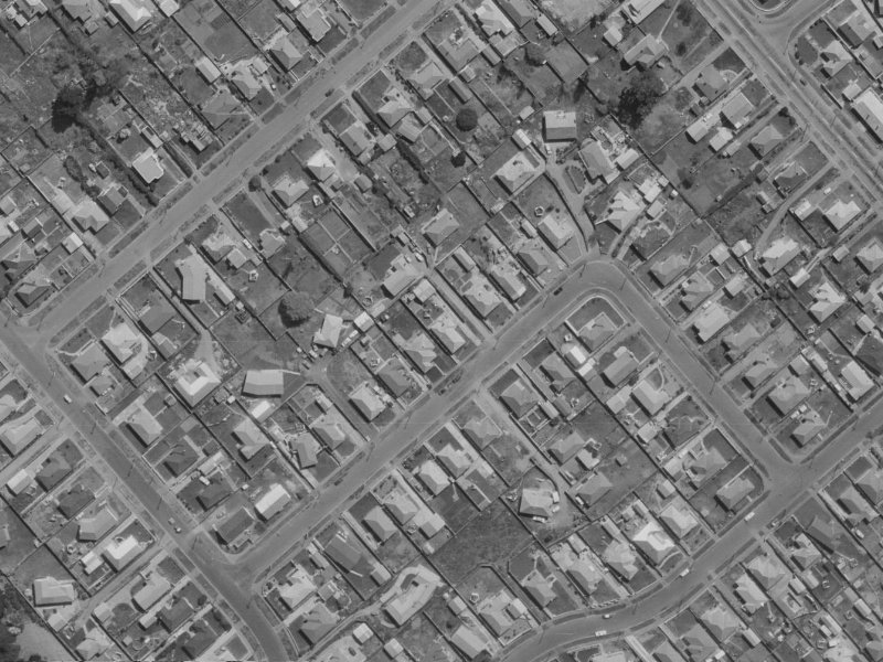 40 Tomrich Street from the air, 1970-1974