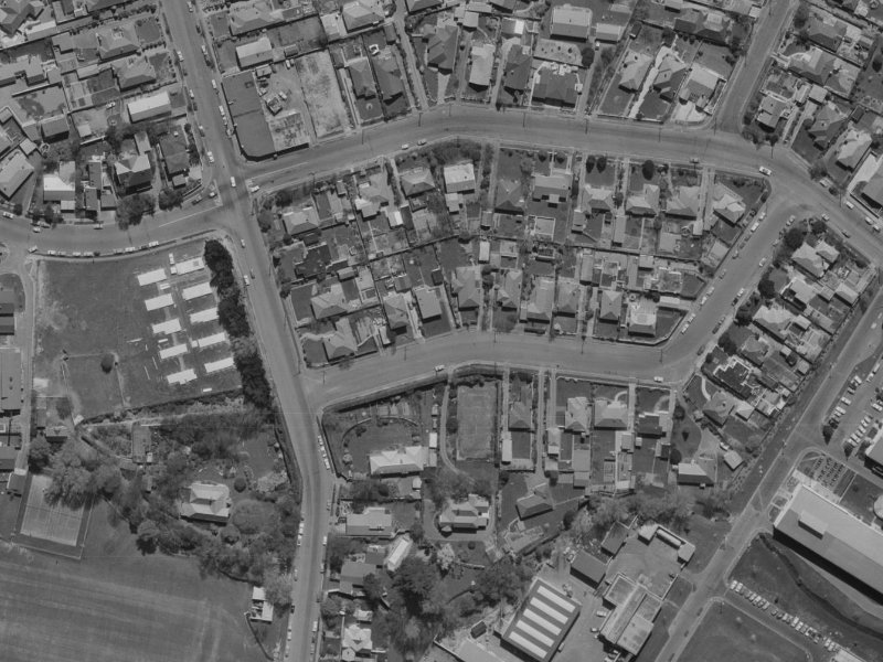 16 Montana Avenue from the air, 1970-1974
