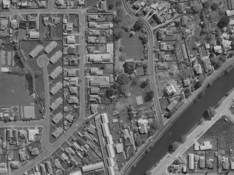 76B Vogel Street from the air, 1970-1974