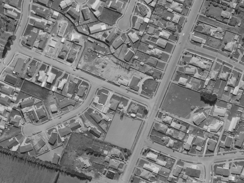 5 Talltree Avenue from the air, 1970-1974