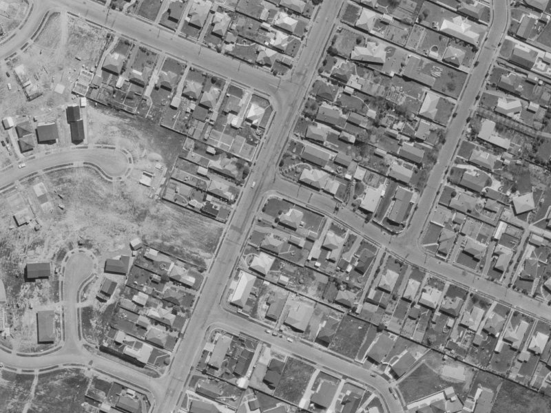 28 Cutts Road from the air, 1970-1974
