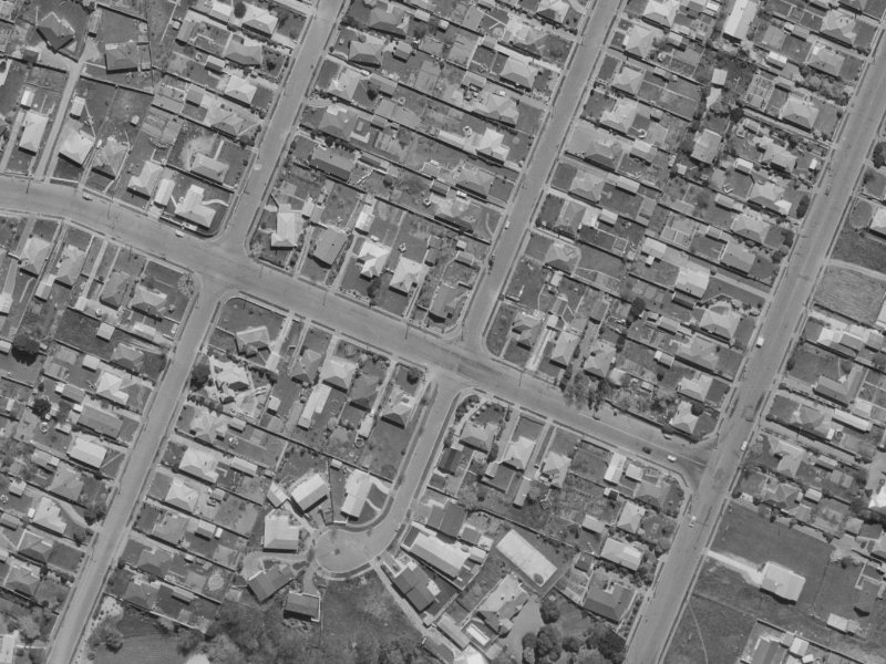 15 Tintern Avenue from the air, 1970-1974
