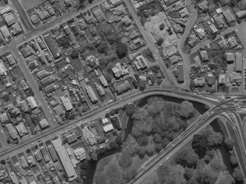 89 Carlton Mill Road from the air, 1970-1974