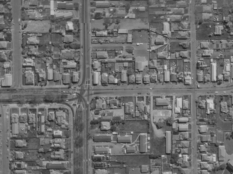 11 London Street from the air, 1970-1974