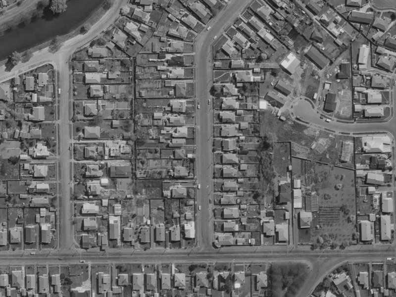 21 Keller Street from the air, 1970-1974