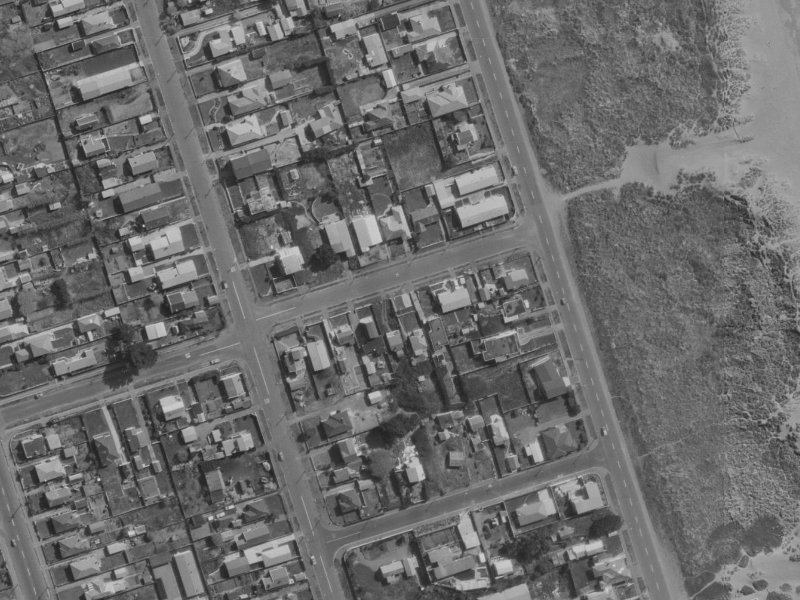 9 Bellamy Avenue from the air, 1970-1974