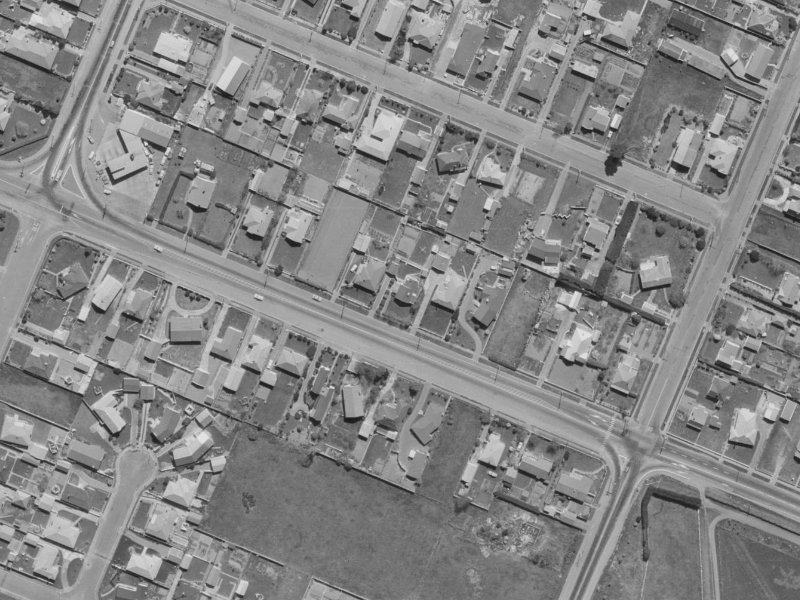 400 Yaldhurst Road from the air, 1970-1974