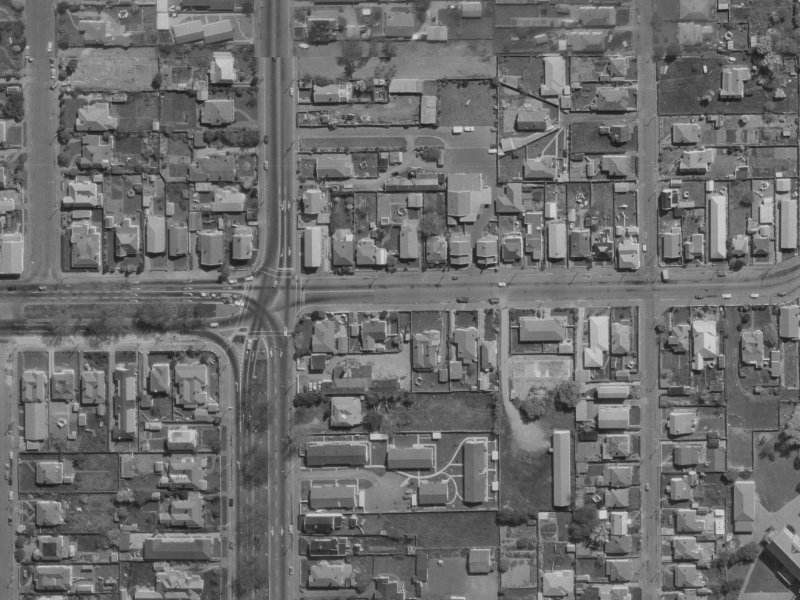12 London Street from the air, 1970-1974