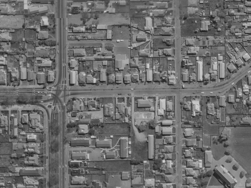 19 London Street from the air, 1970-1974