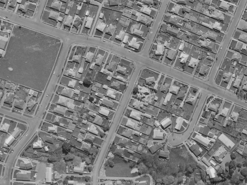 57 Balrudry Street from the air, 1970-1974