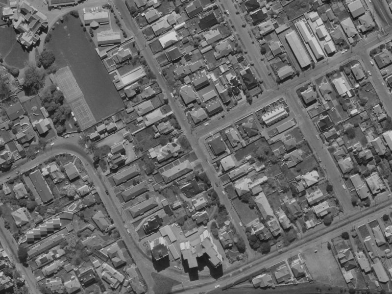 19 Hewitts Road from the air, 1970-1974