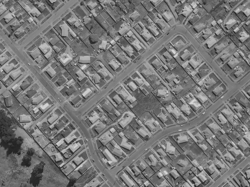 41 Tomrich Street from the air, 1970-1974