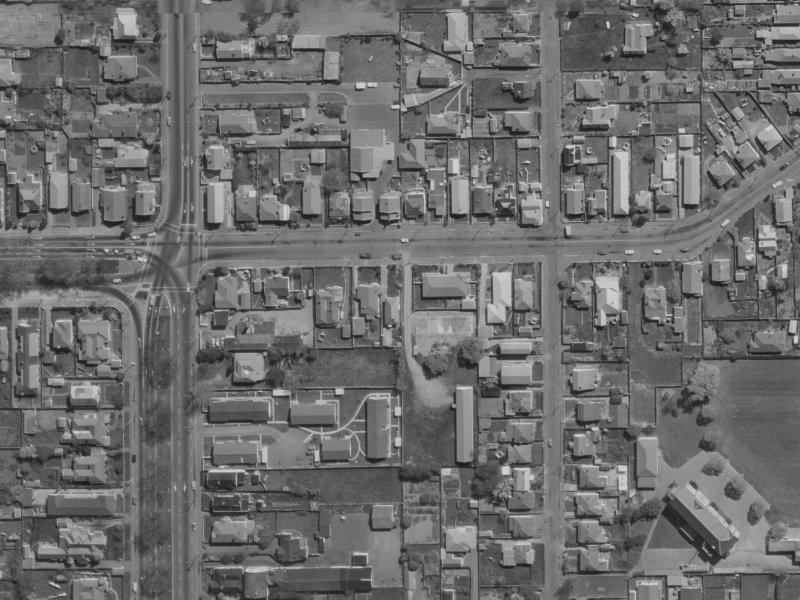20 London Street from the air, 1970-1974