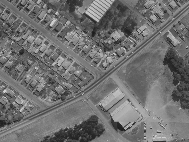 109-111 Bickerton Street from the air, 1970-1974