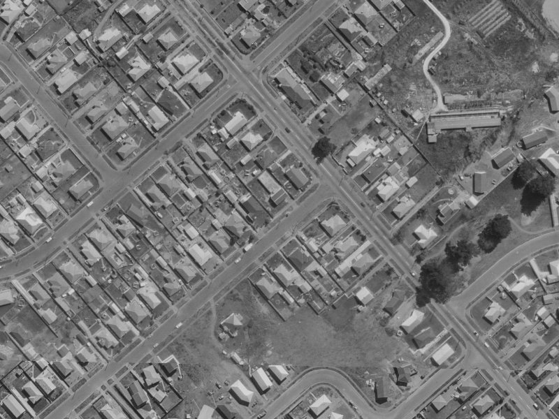 4 Carters Road from the air, 1970-1974