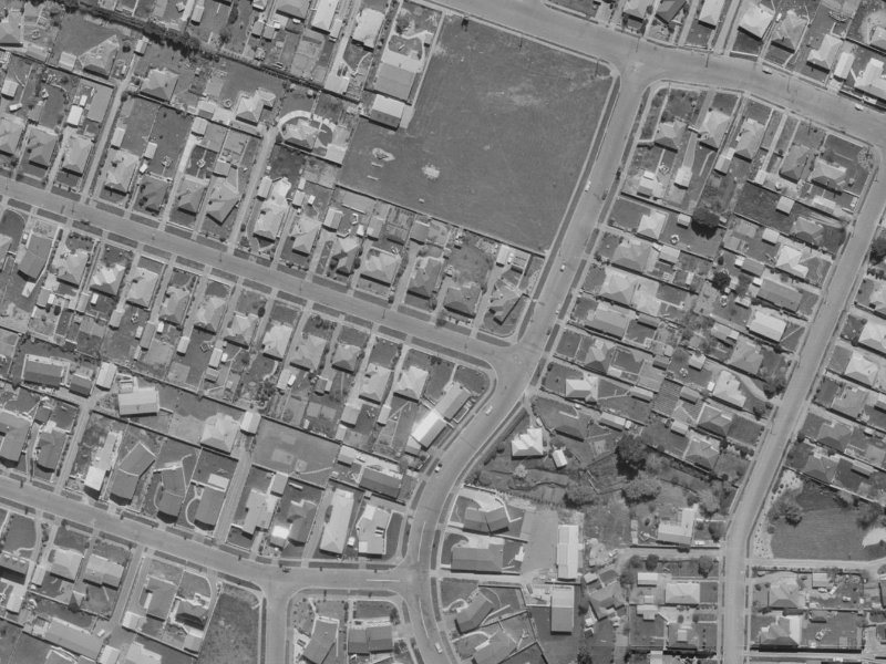 4 Bevington Street from the air, 1970-1974