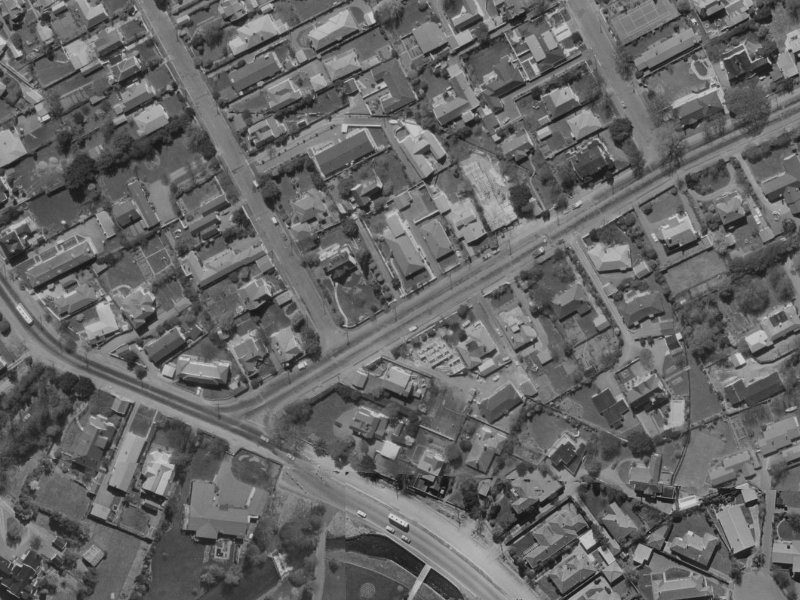 9 Holmwood Road from the air, 1970-1974