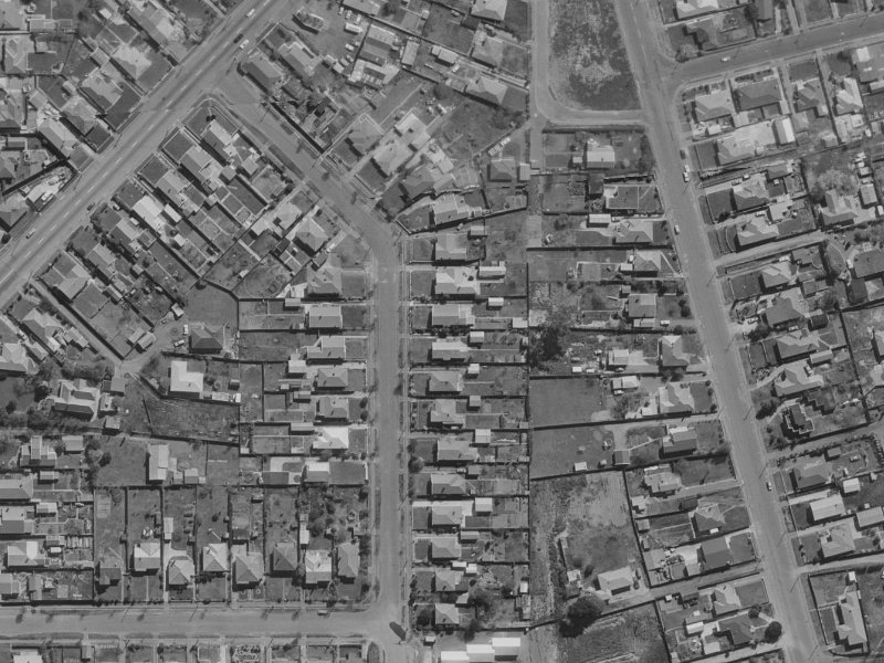 36 Pannell Avenue from the air, 1970-1974