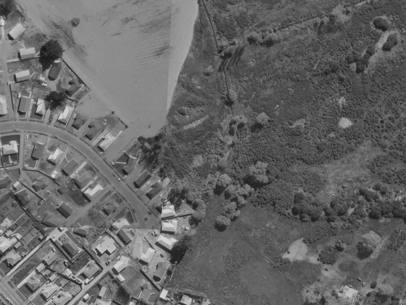 39 Woodlands Place from the air, 1970-1974