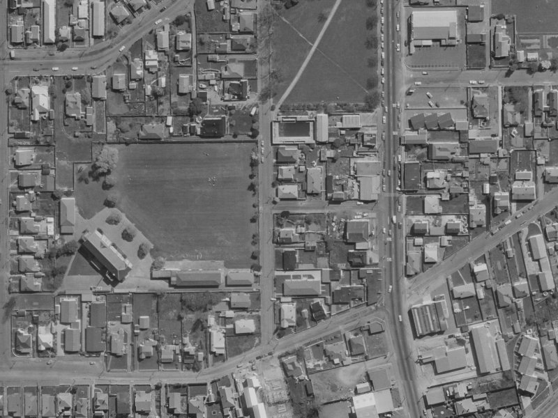 20 Pavitt Street from the air, 1970-1974