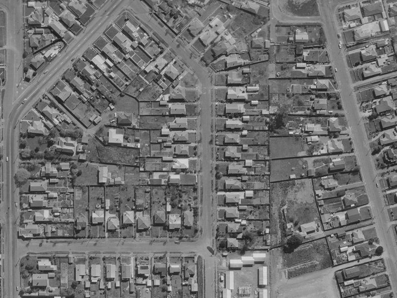 27 Pannell Avenue from the air, 1970-1974