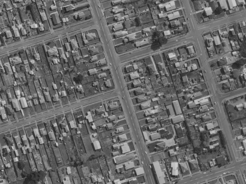 59 Estuary Road from the air, 1970-1974