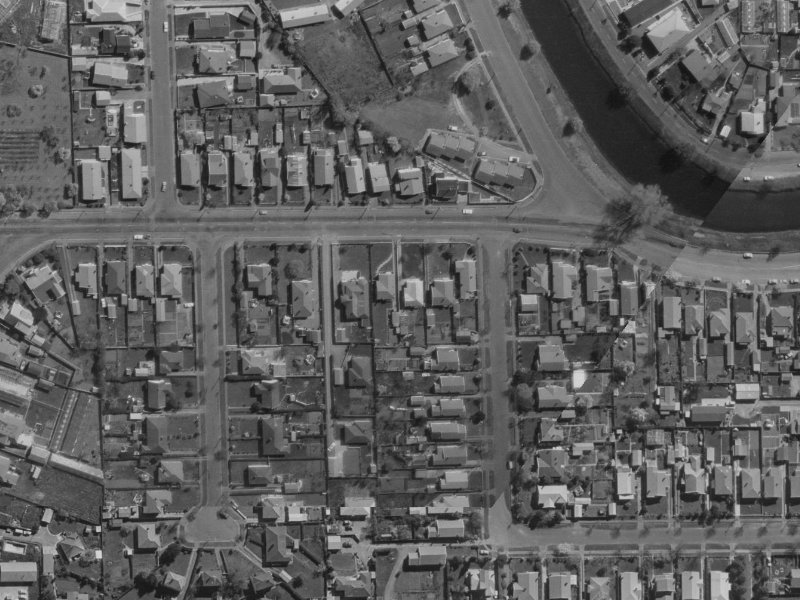 98 Retreat Road from the air, 1970-1974