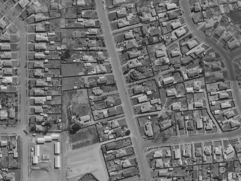 59 Cuffs Road from the air, 1970-1974