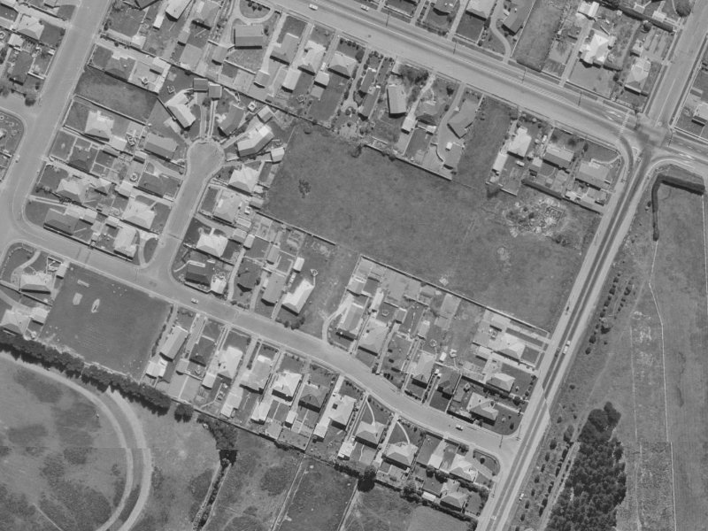 4 Glenys Place from the air, 1970-1974