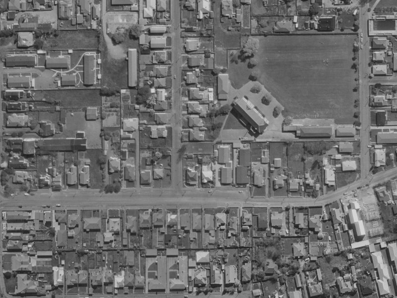5 Perth Street from the air, 1970-1974