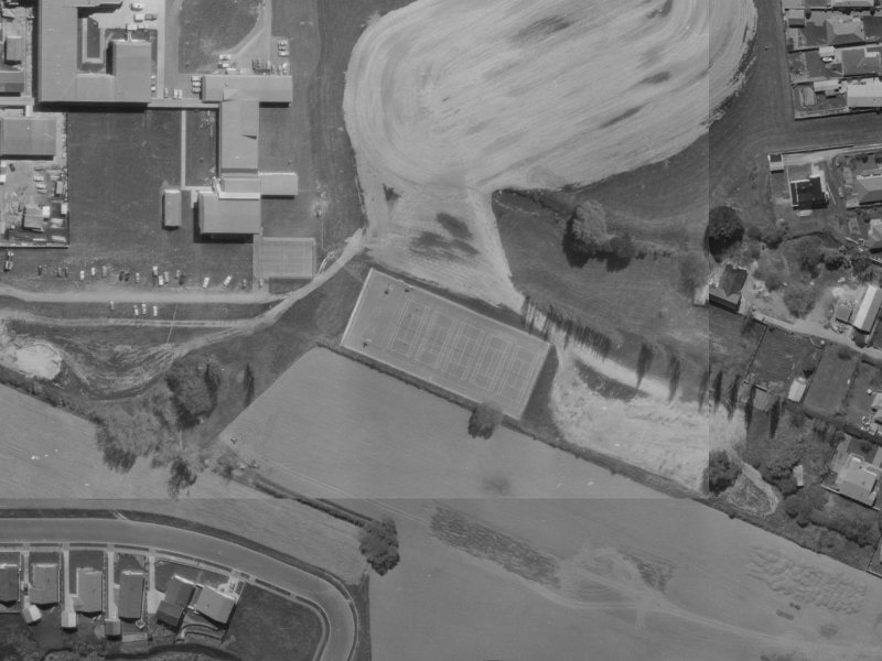 32 Dovedale Avenue from the air, 1970-1974
