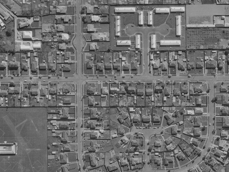 30 Dunarnan Street from the air, 1970-1974