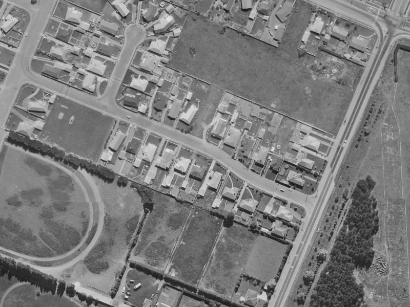 9 Rosella Street from the air, 1970-1974