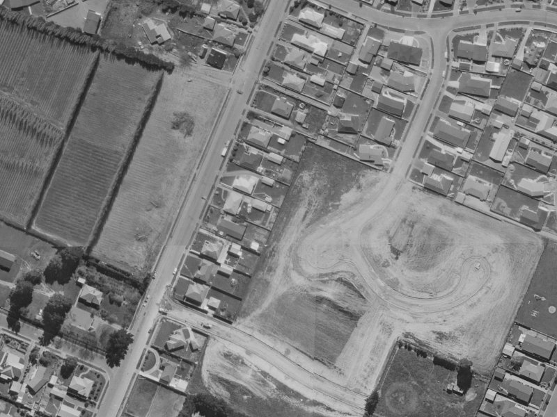 30D Withells Road from the air, 1970-1974