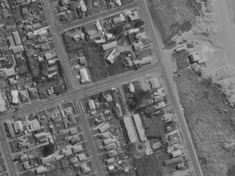 15 Bridge Street from the air, 1970-1974