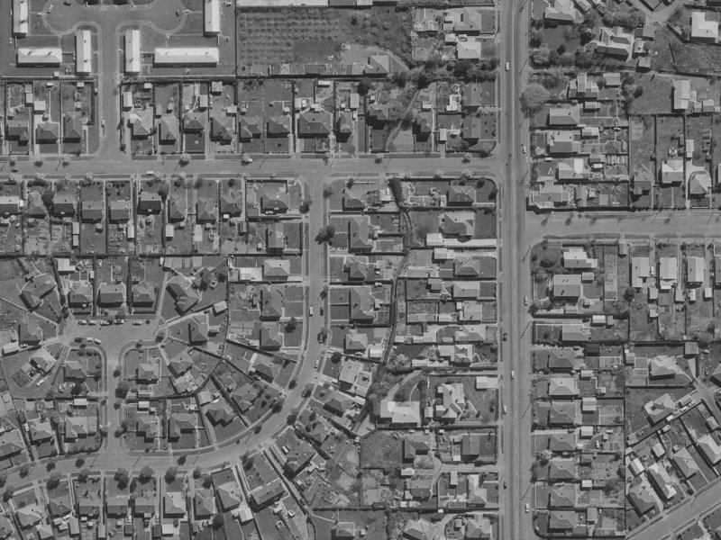 54 Rowcliffe Crescent from the air, 1970-1974