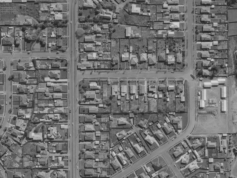 6 Pannell Avenue from the air, 1970-1974
