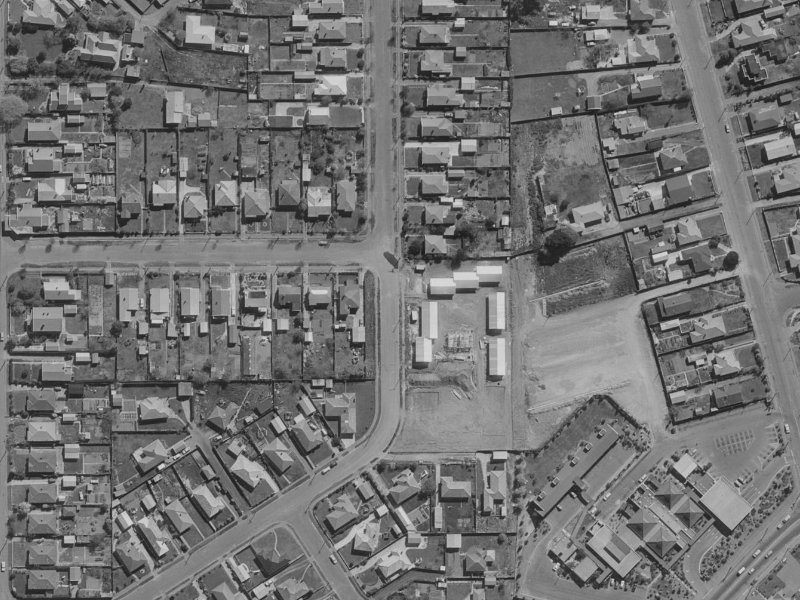 7 Lyn Christie Place from the air, 1970-1974