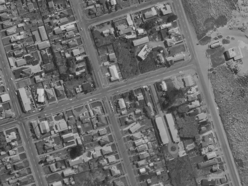 18 Bridge Street from the air, 1970-1974