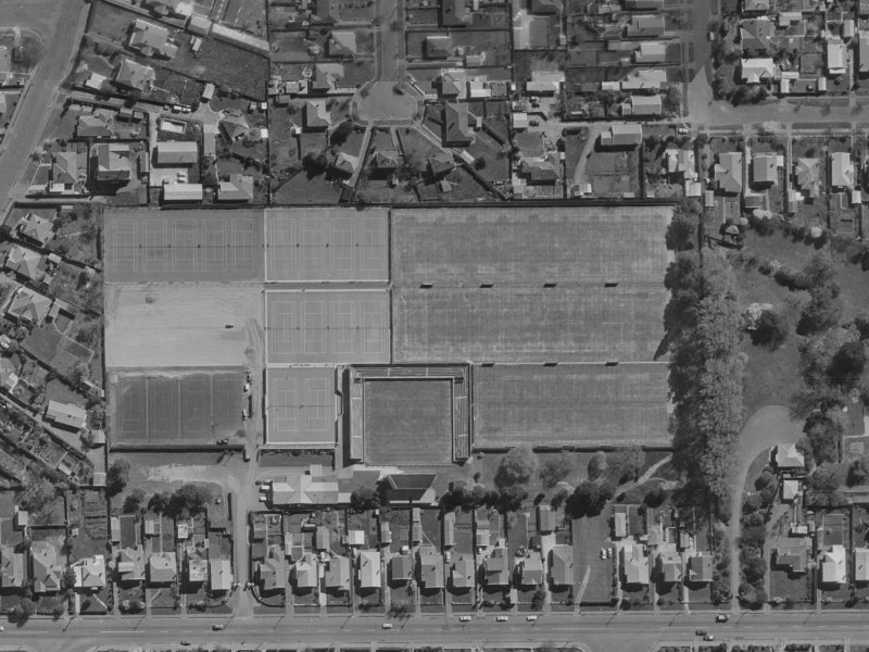15 Highbury Place from the air, 1970-1974